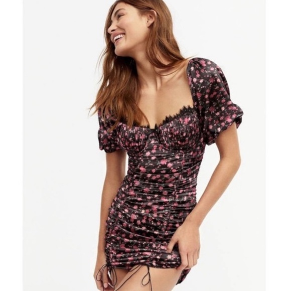 For Love And Lemons Dresses & Skirts - For Love & Lemons Melrose Dress Black Floral Ruched